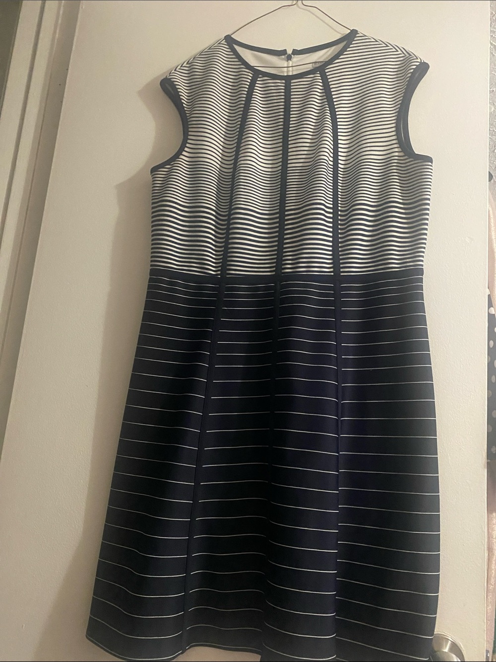 Sandra Darren Navy and White Striped Sleeveless Fit-and-Flare Midi Dress